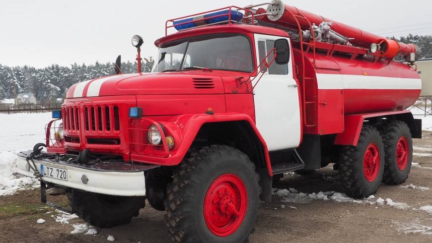 Ugniagesių automobilis perduotas ukrainiečiams