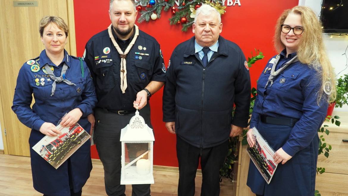 Įžiebta Beatliejaus taikos ugnis